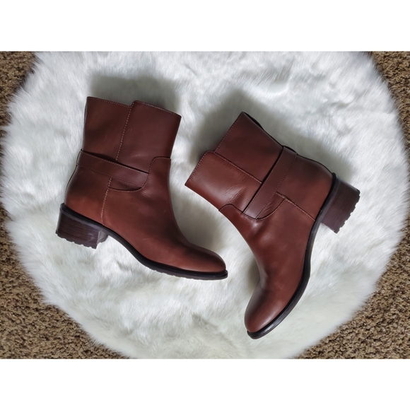 Waterproof Leather Boots - Picture 8 of 11